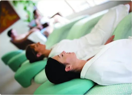 Mandara Spa relaxation lounge aboard Norwegian Jewel